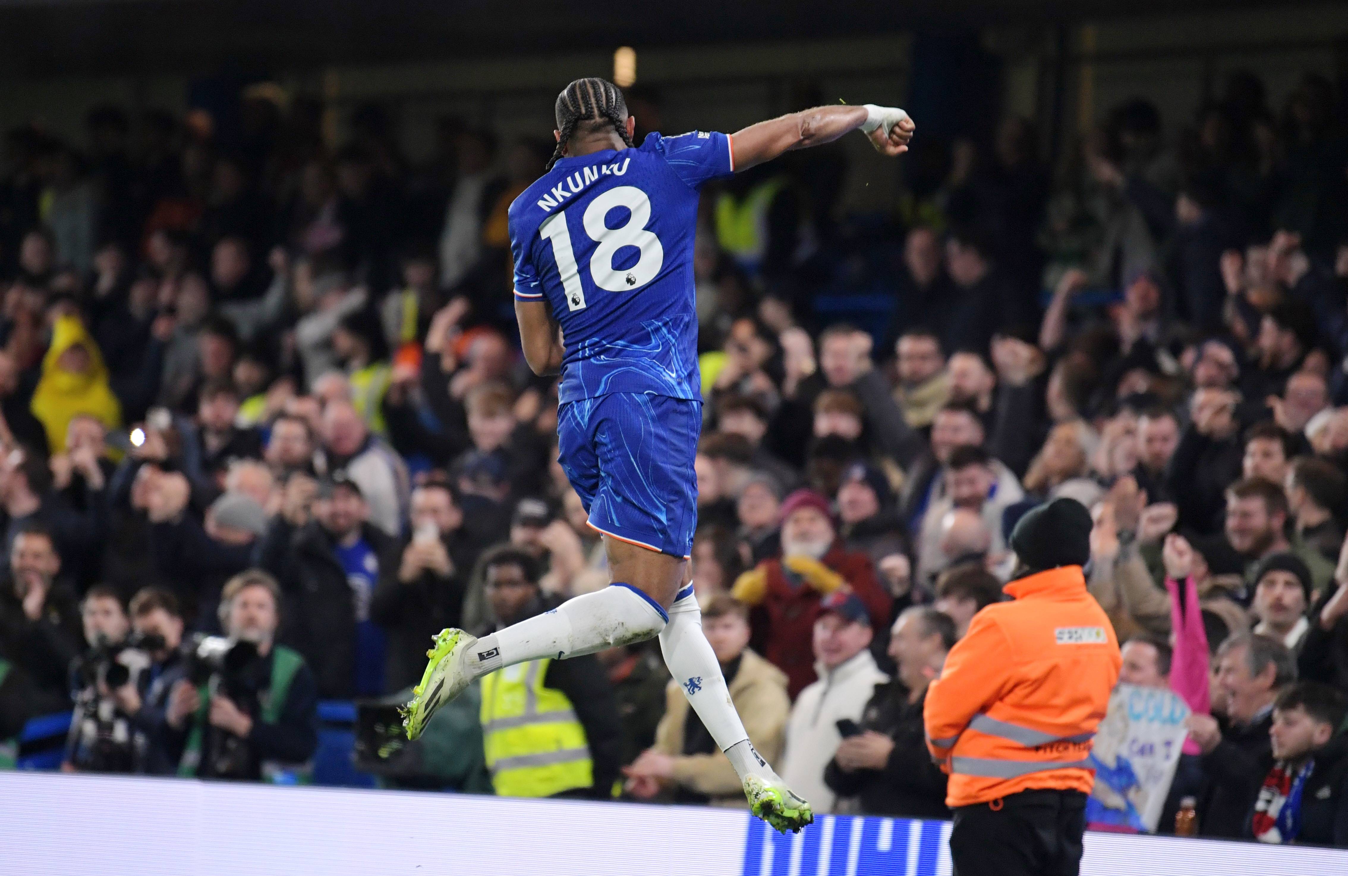  莱万多夫斯基关键节点连败，切尔西带队取胜！-开云体育最新排名