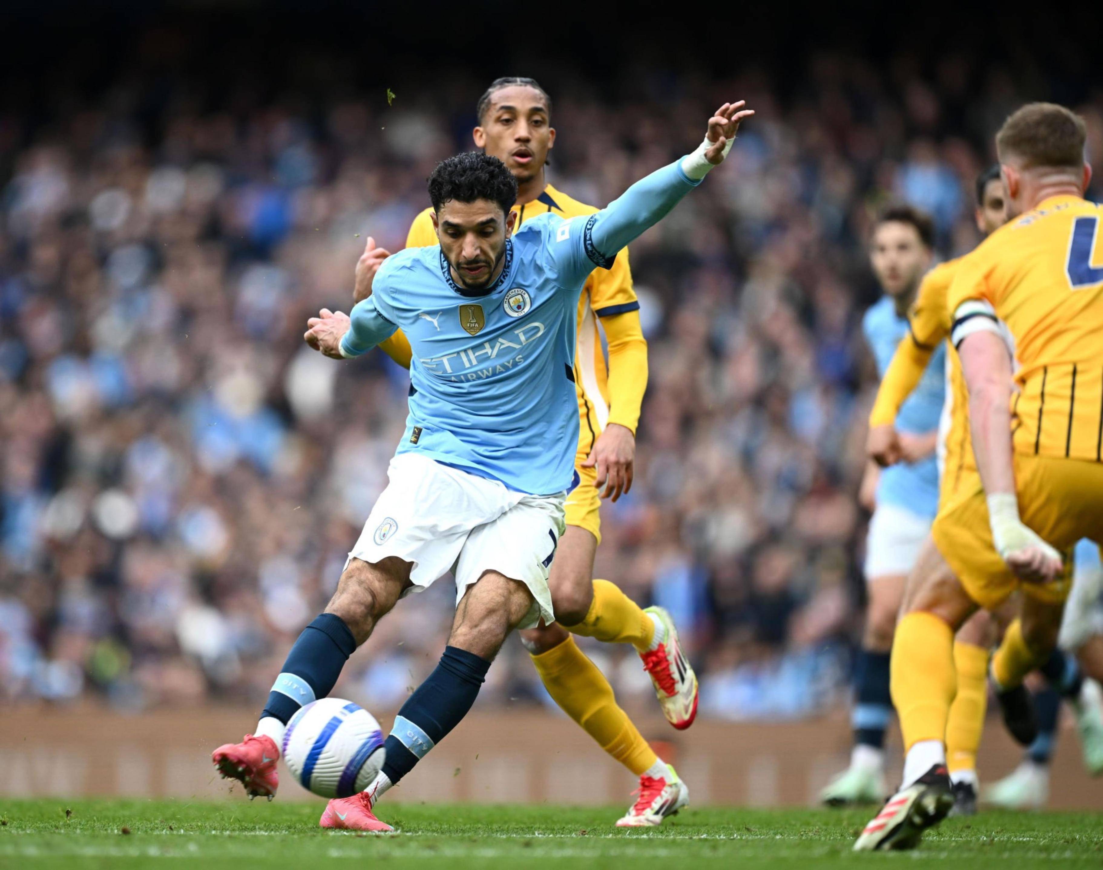  哈兰德回归赛场，连败首场状态亮眼，瑞士队观众沸腾！-开云网址登录入口